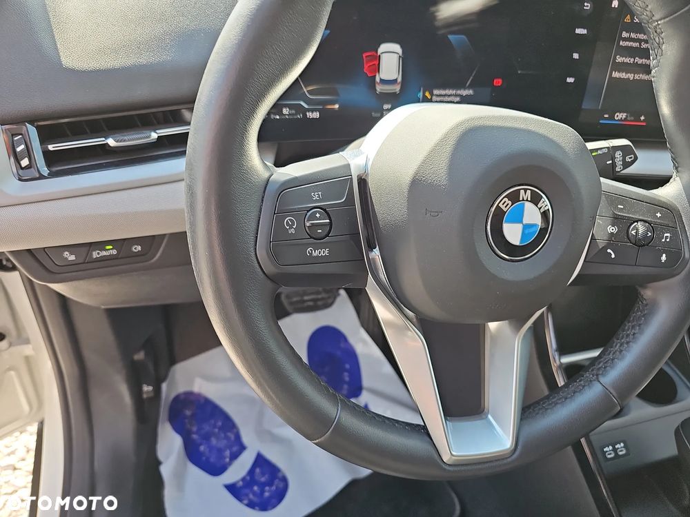 BMW X1 sDrive18i xLine - 17