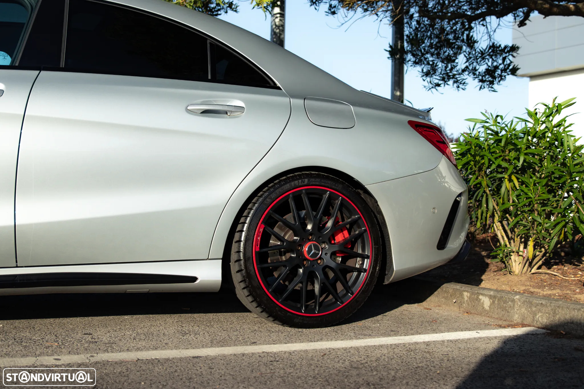 Mercedes-Benz CLA 45 AMG - 7