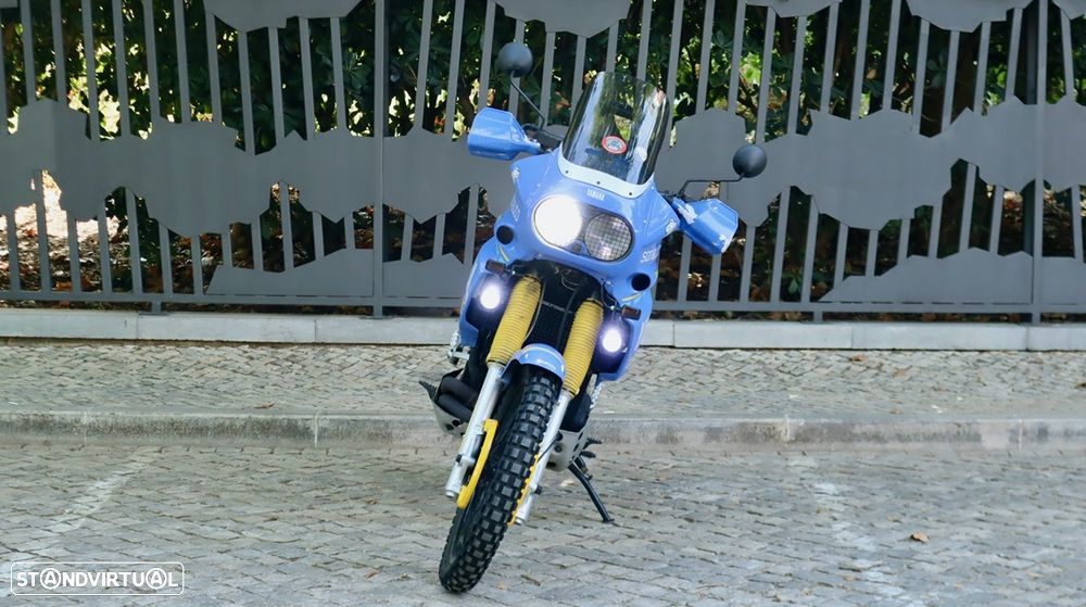 Yamaha XT750Z Super Tenere - 17