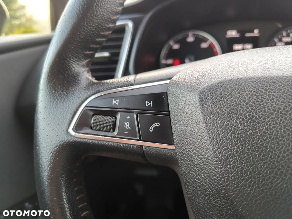 Seat Leon 2.0 TDI DPF Start&Stop DSG Style - 24