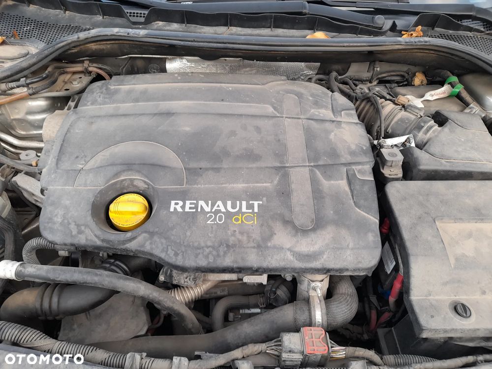 Renault Latitude - 16