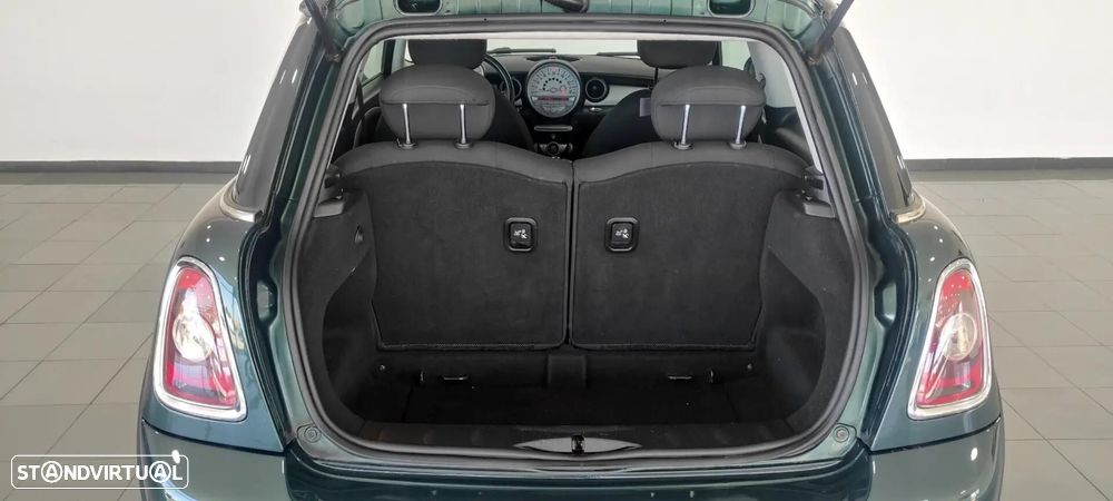 MINI 3 Portas Cooper D - 20