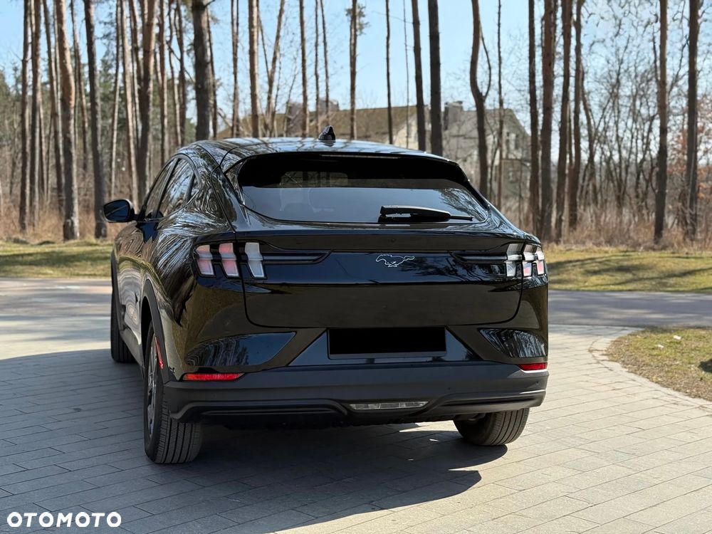 Ford Mustang Mach-E AWD - 5
