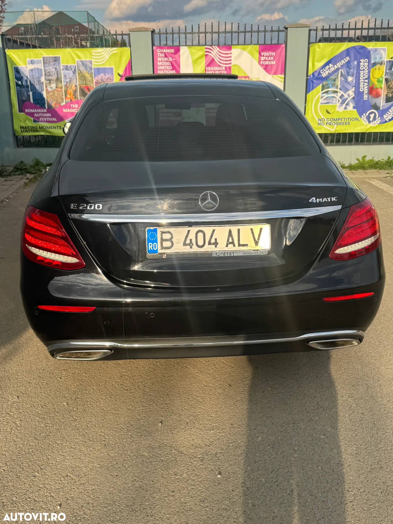 Mercedes-Benz E 200 4MATIC Aut. - 15