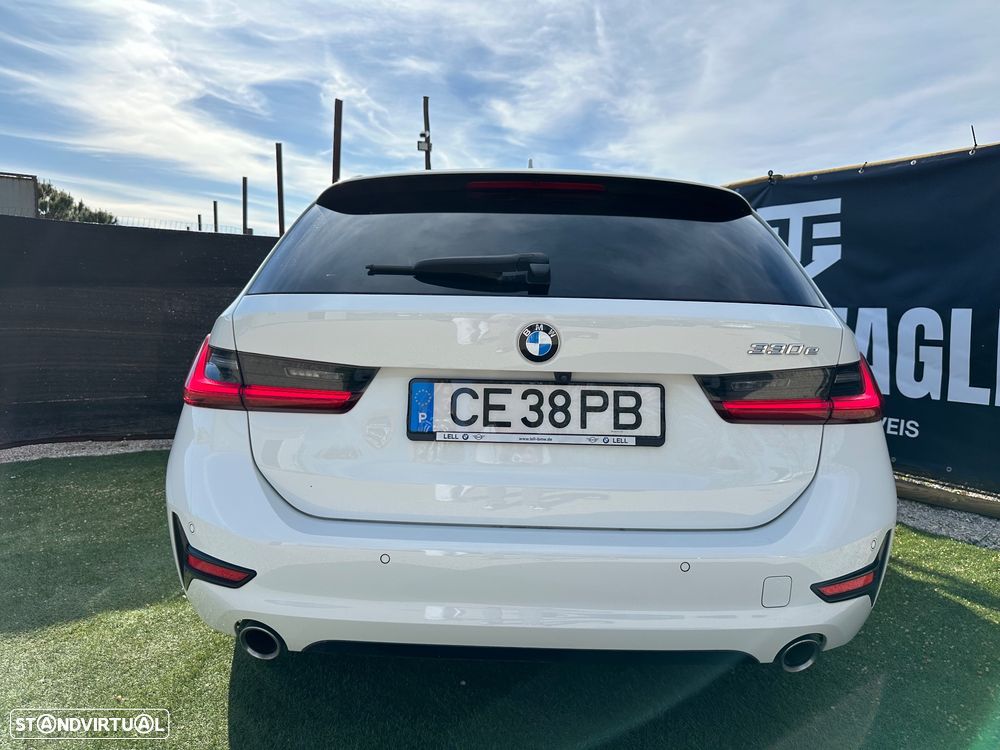 BMW 330 e Aut. Sport Line - 3