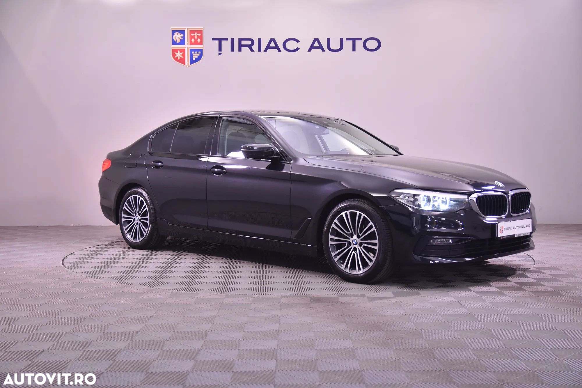 BMW Seria 5 520d AT - 7