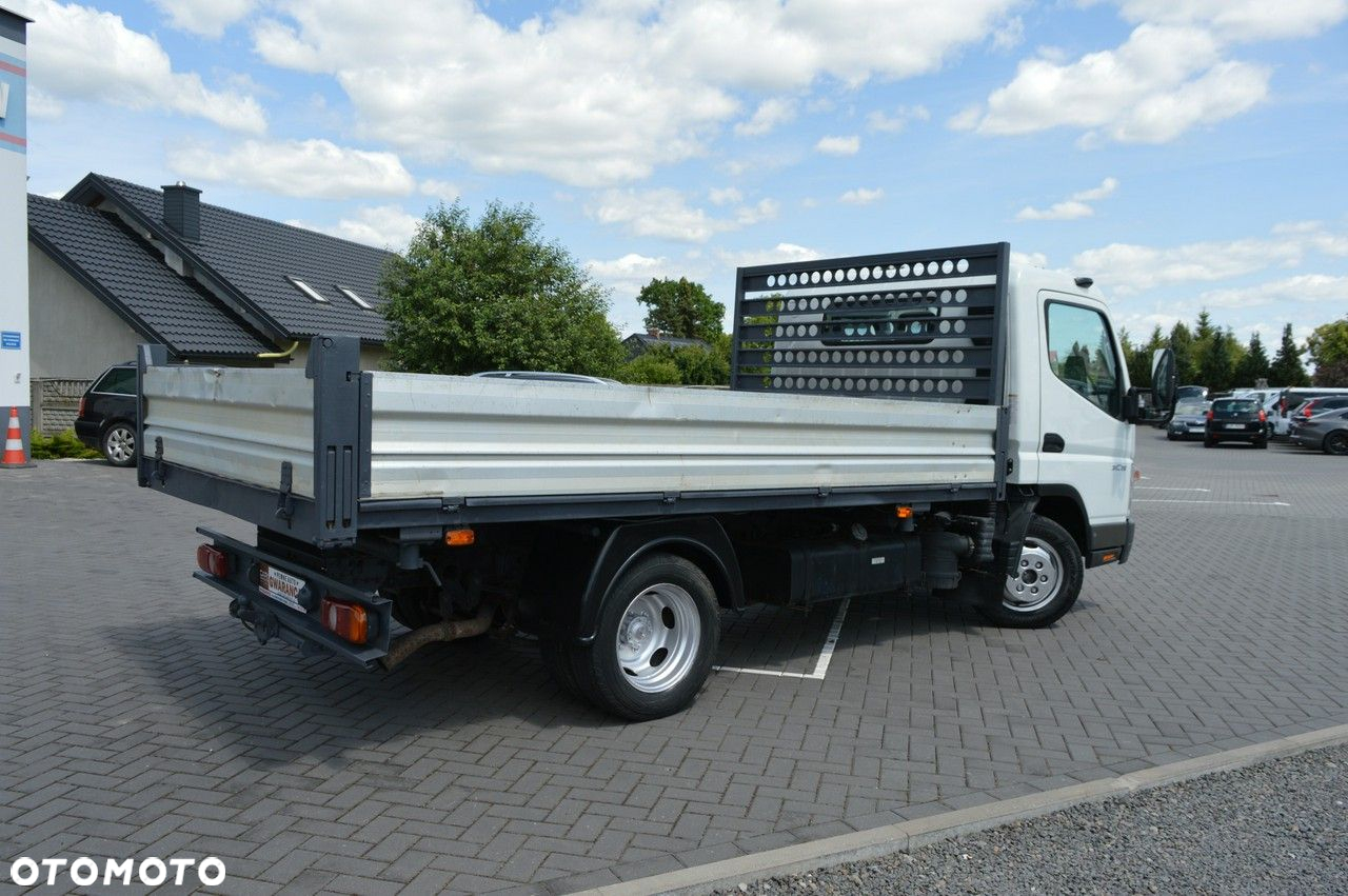 Mitsubishi Canter - 9