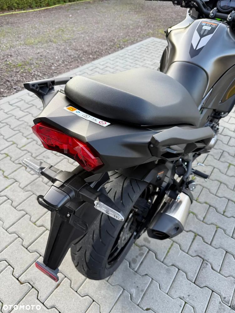 Kawasaki Versys 1000 - 12
