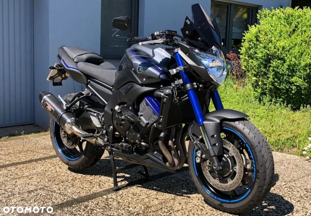 Yamaha FZ8 - 1