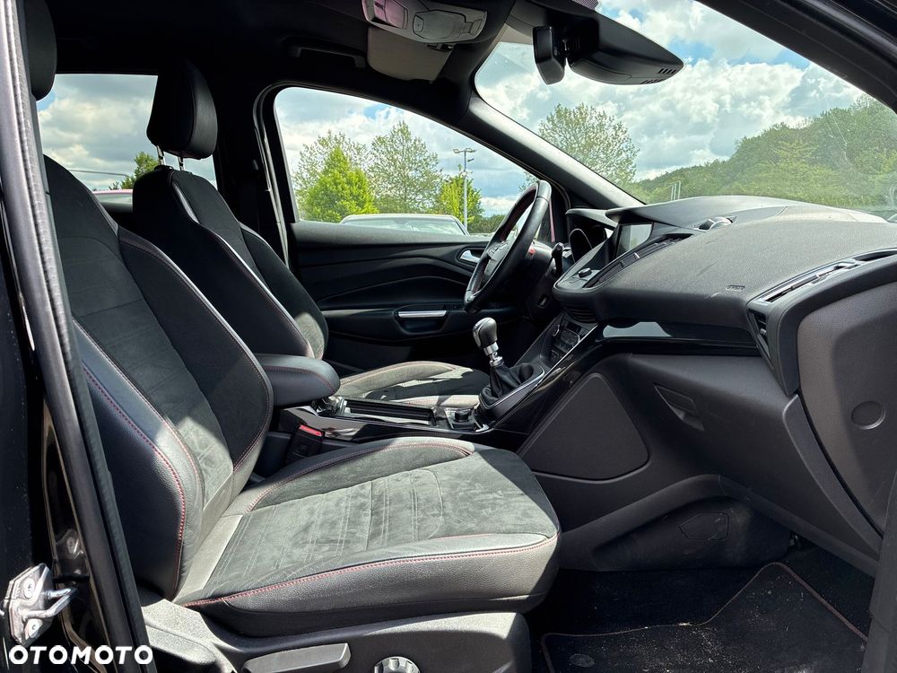 Ford Kuga 1.5 EcoBoost 2x4 Titanium - 7
