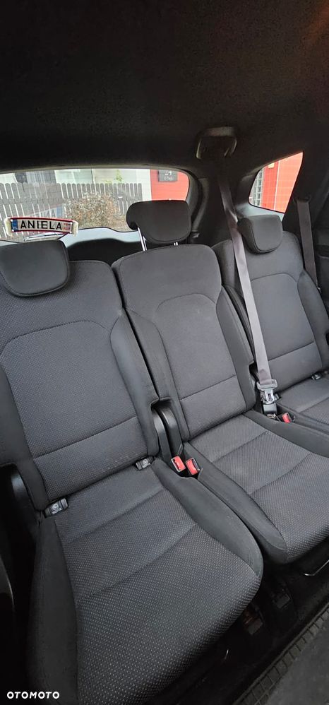 Kia Carens 1.7 CRDi L - 16