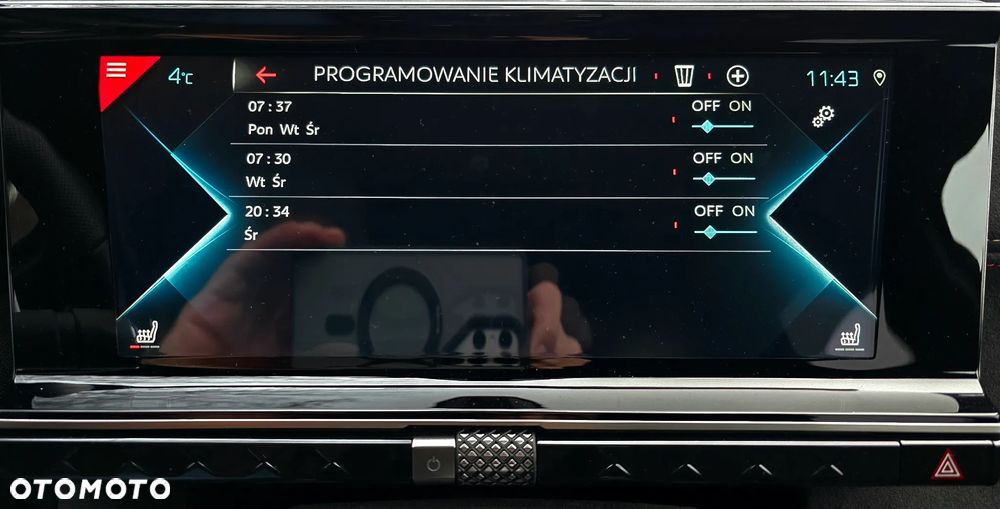 DS Automobiles DS 7 Crossback 1.6 E-Tense Performance Line + - 30