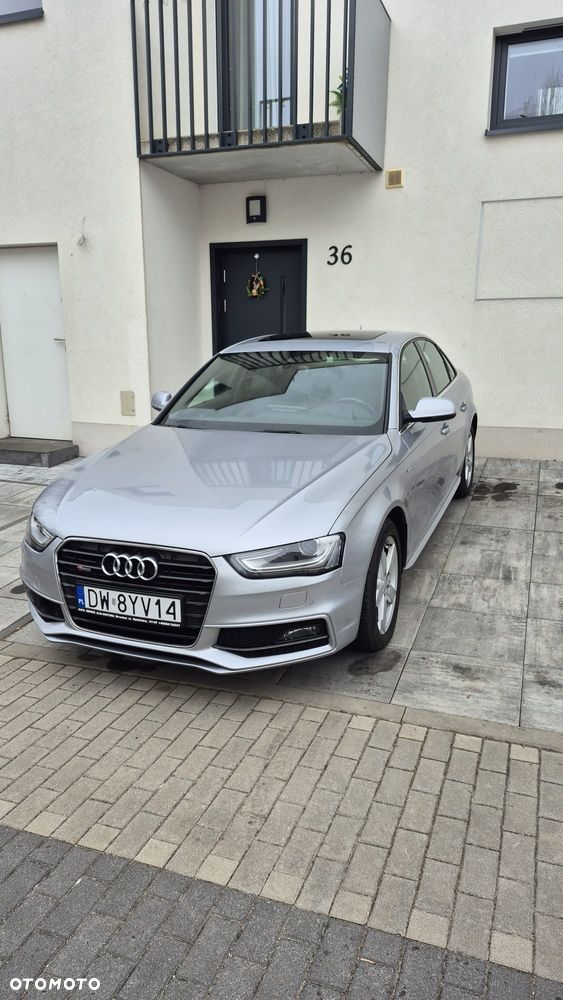 Audi A4 Limousine - 31
