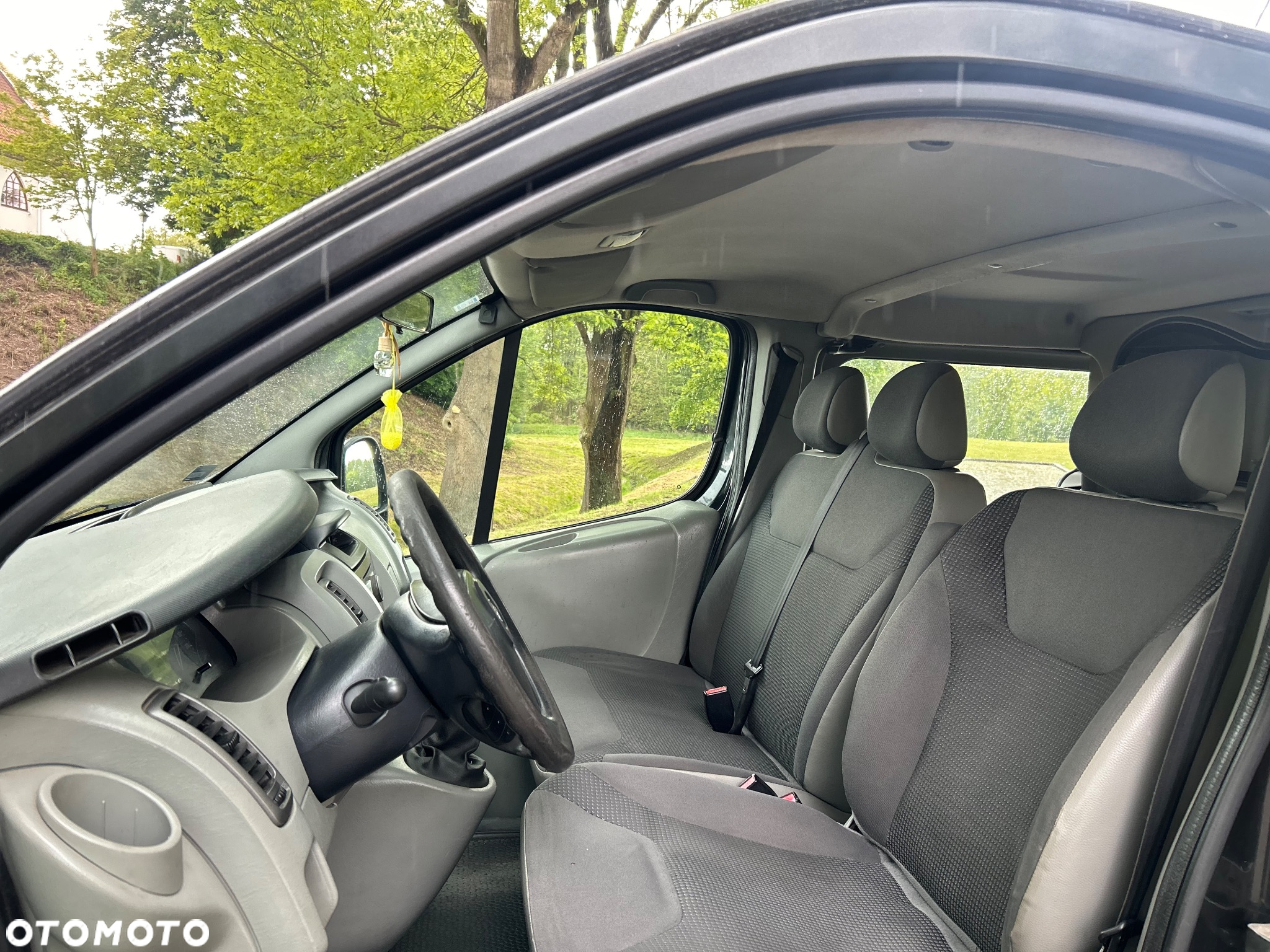Opel Vivaro - 23
