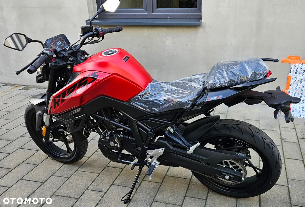 VOGE R125S - 21