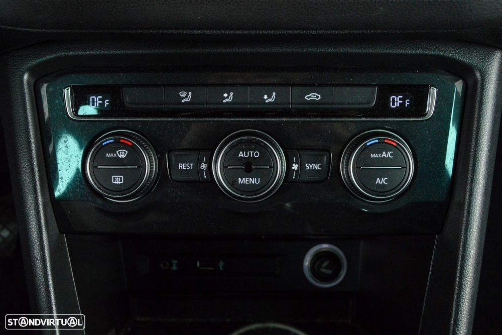 VW Tiguan 1.6 TDI Confortline - 41