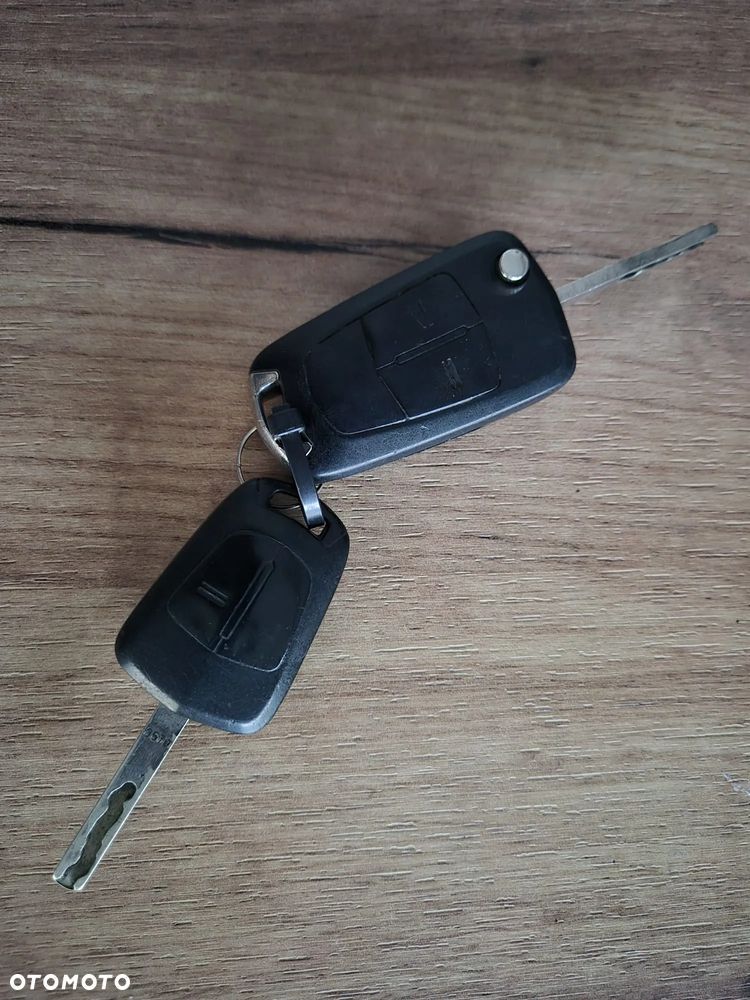 Opel Corsa - 27