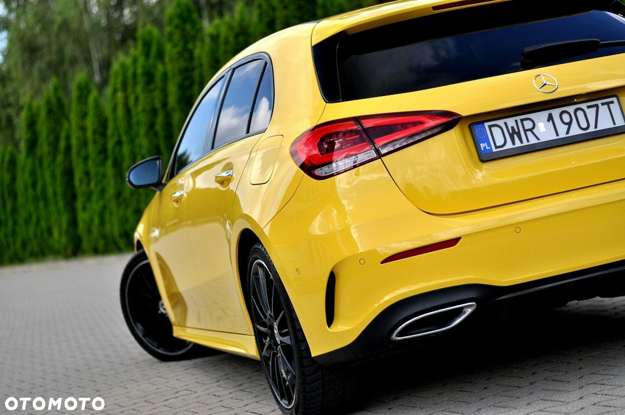 Mercedes-Benz Klasa A 180 d 8G-DCT Edition 2021 - 38