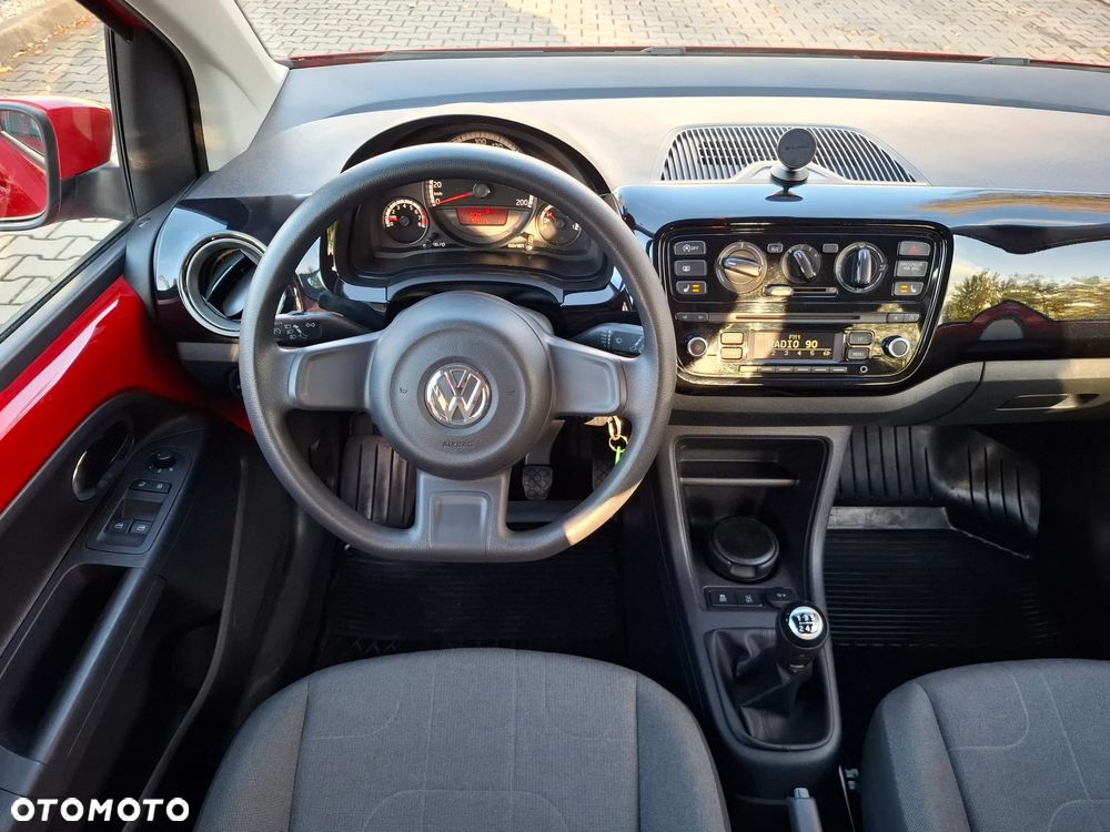 Volkswagen up! - 26