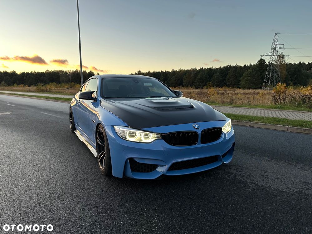 BMW M4 - 12