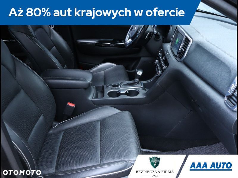 Kia Sportage - 10