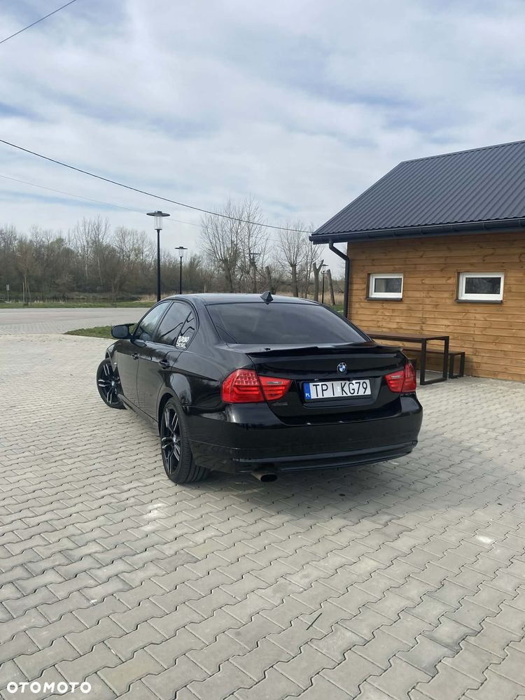 BMW Seria 3 320d - 5