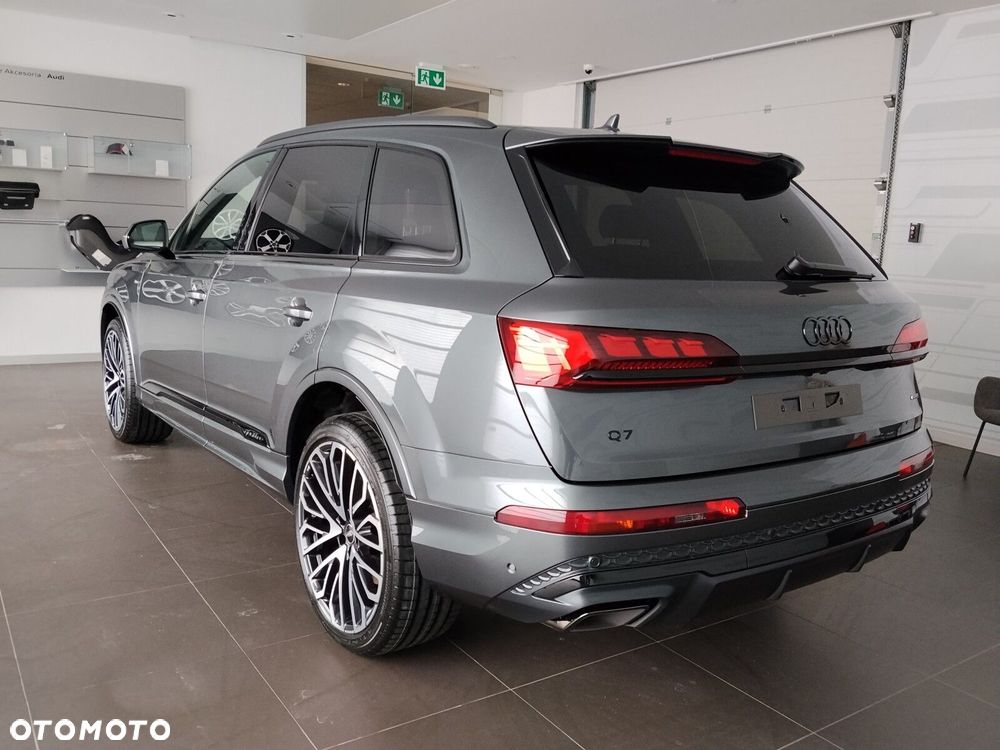 Audi Q7 - 6