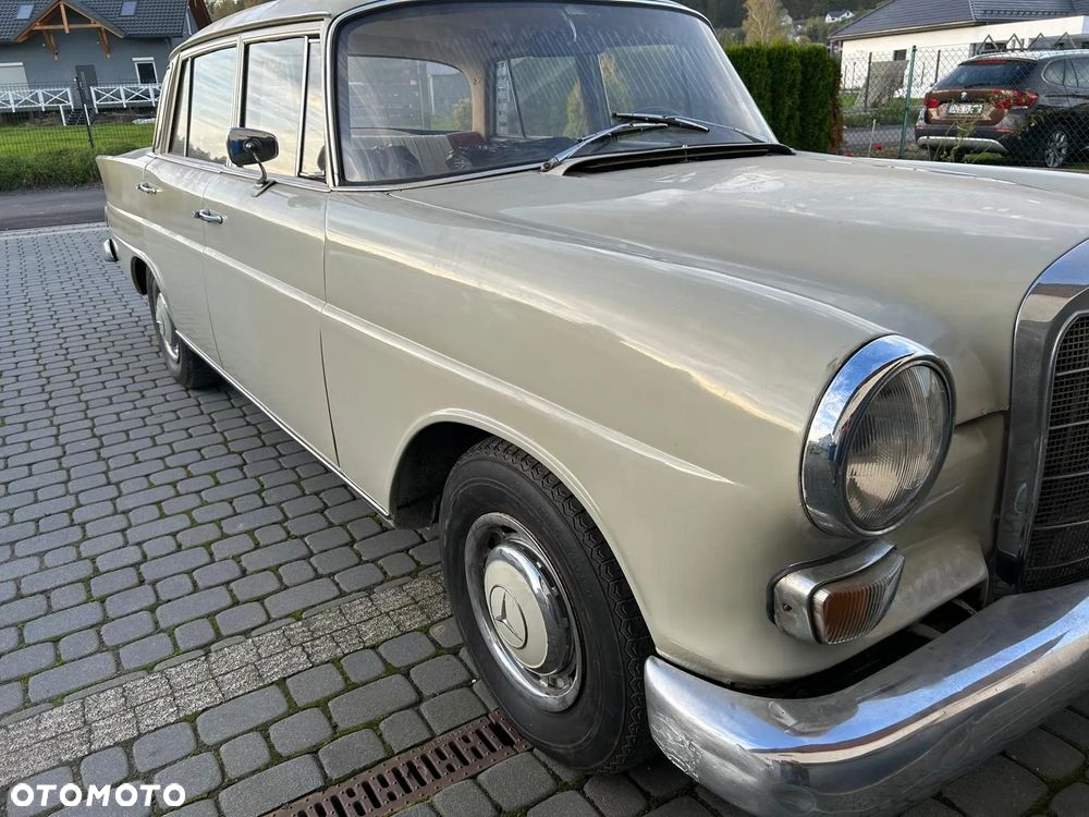 Mercedes-Benz Inny - 7