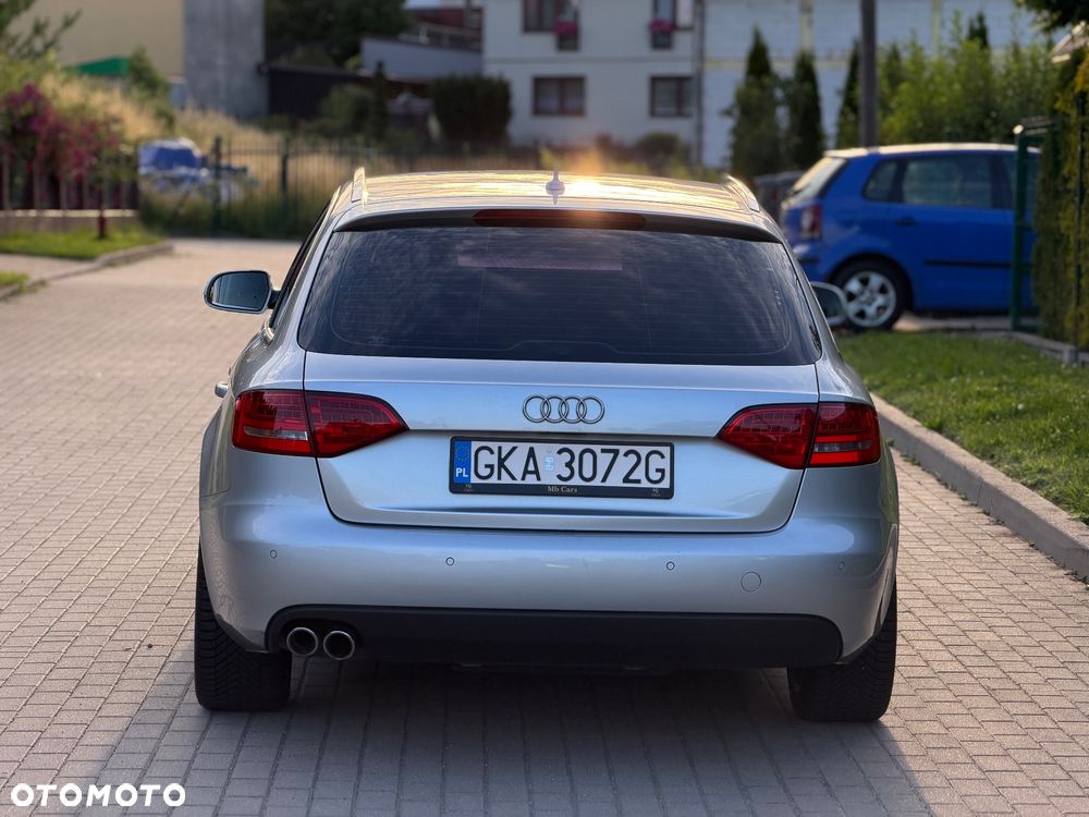 Audi A4 Avant 2.0 TDI DPF S line Sportpaket (plus) - 12