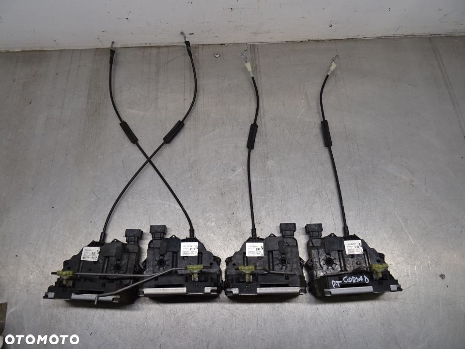OPEL CORSA D HB 5D 06-10 ZAMEK DRZWI PRAWY PRZÓD PRAWY LEWY TYŁ - 1