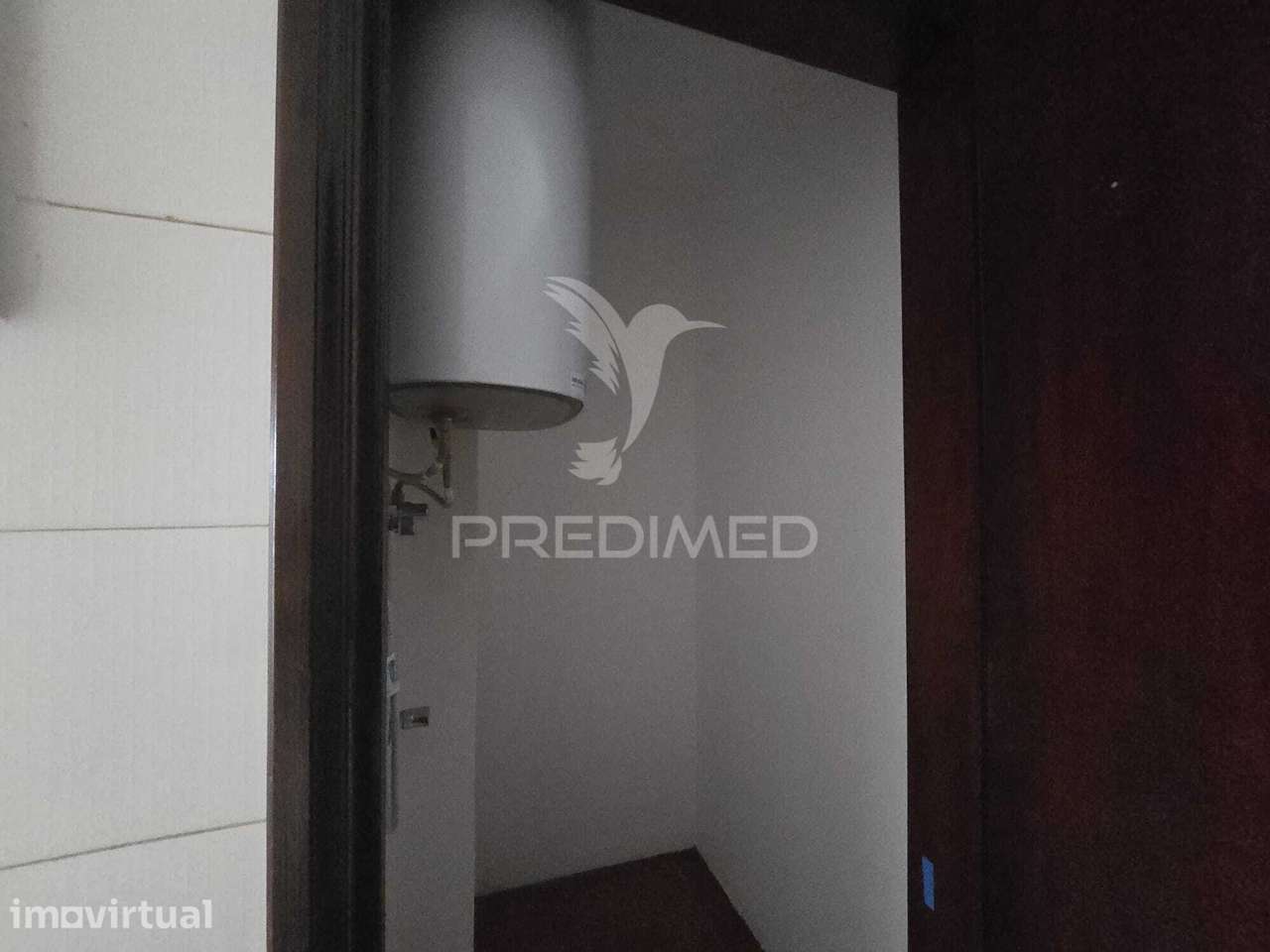 Excelente Apartamento T3 com Varanda e Marquises em Torres Novas - Grande imagem: 2/40