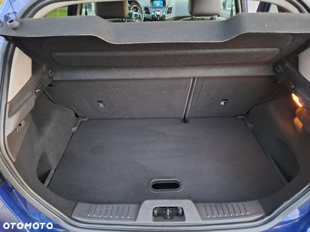 Ford Fiesta - 19
