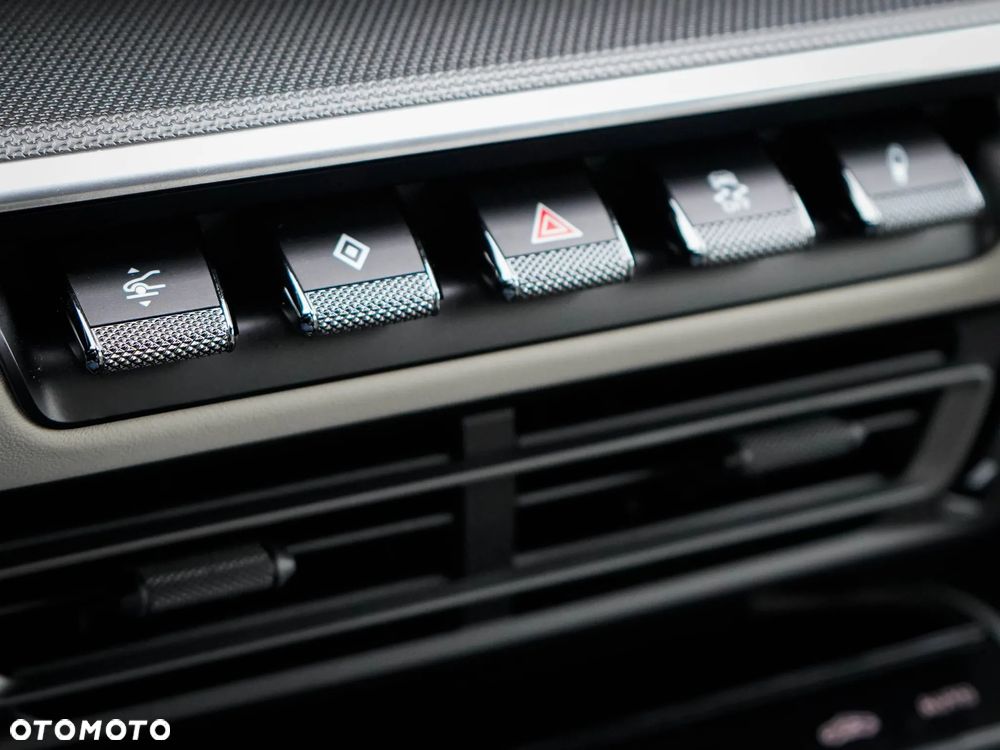 Porsche 911 Turbo - 26