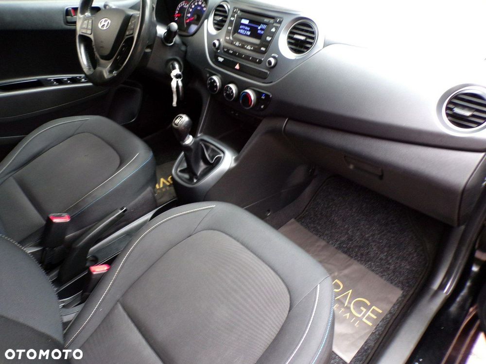 Hyundai i10 1.0 Premium - 22