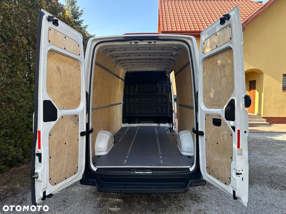 Volkswagen Crafter - 30