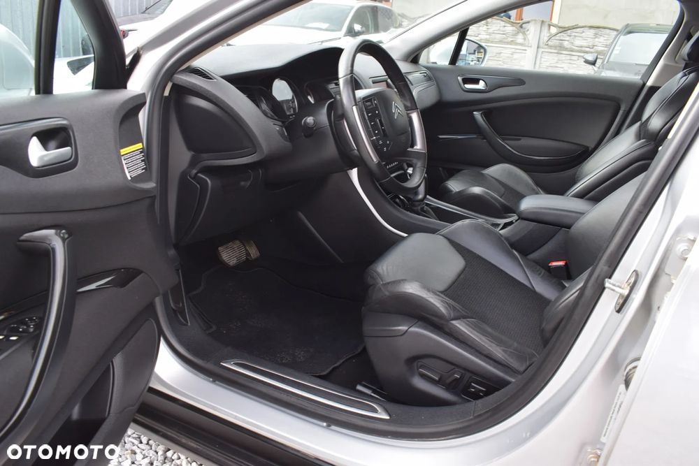 Citroën C5 Tourer HDi 135 FAP Exclusive - 5