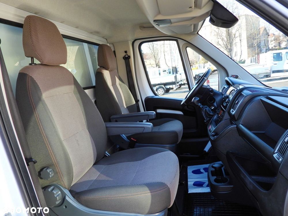 Peugeot BOXER CHŁODNIA KONTENER 0*C 8 PALET TEMPOMAT LEDY KLIMATYZACJA  165KM - 38