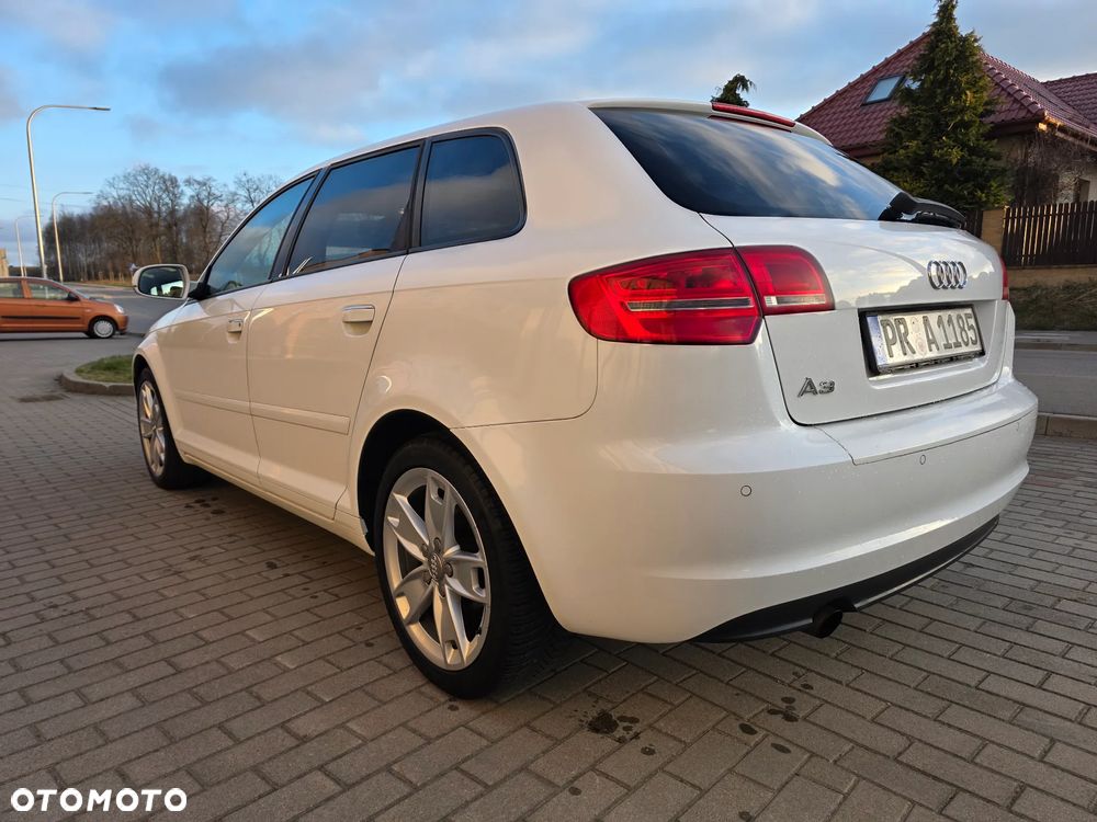 Audi A3 Sportback 1.6 Limited Edition - 9