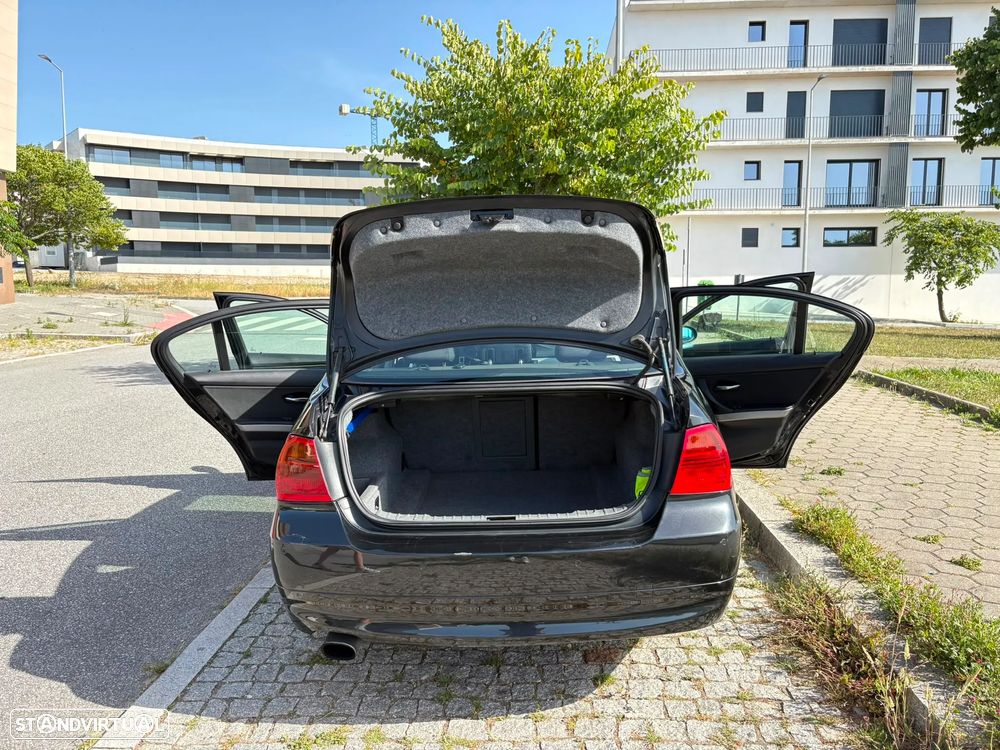 BMW 320 d Navigation - 13