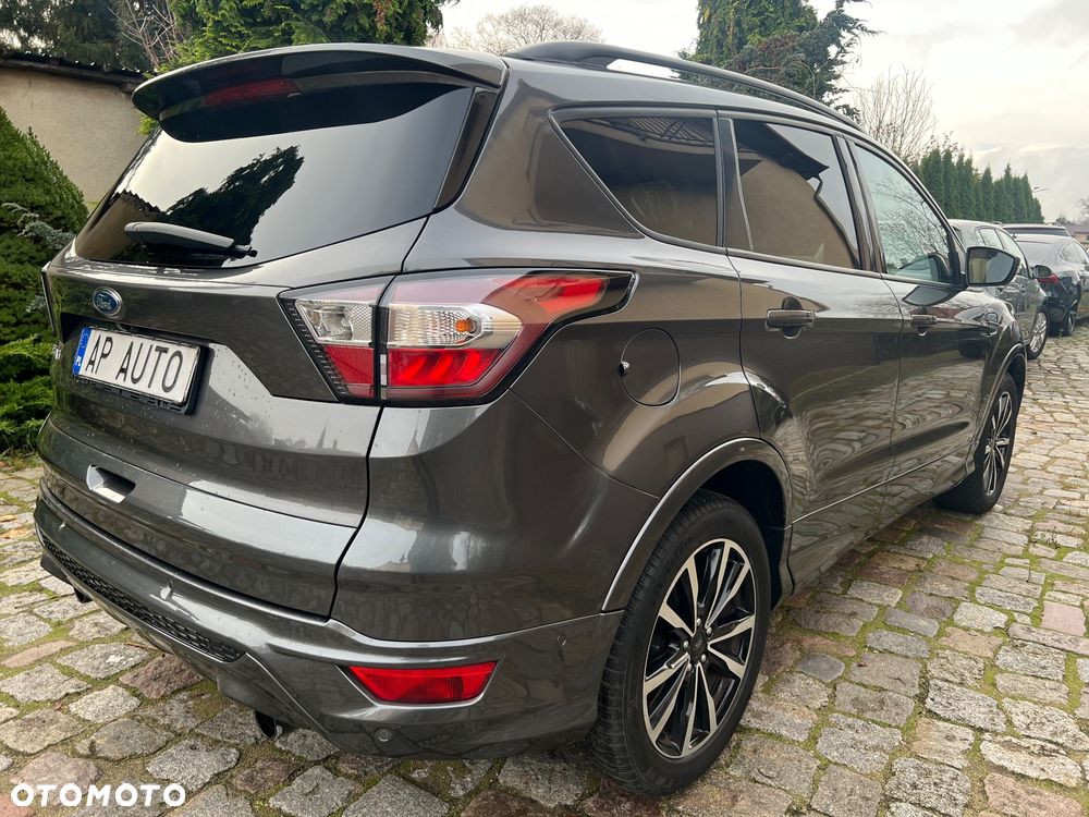 Ford Kuga 1.5 TDCi 2x4 ST-Line - 6