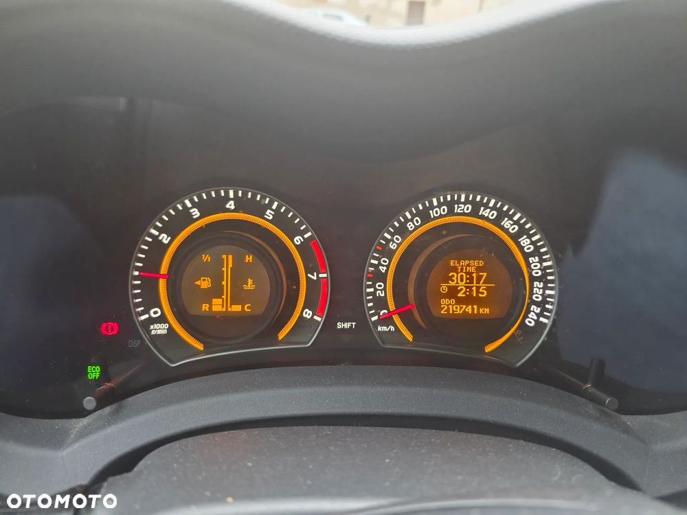 Toyota Auris 1.33 VVT-i Terra - 7