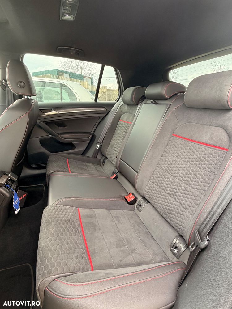 Volkswagen Golf 2.0 TSI GTI Performance - 14