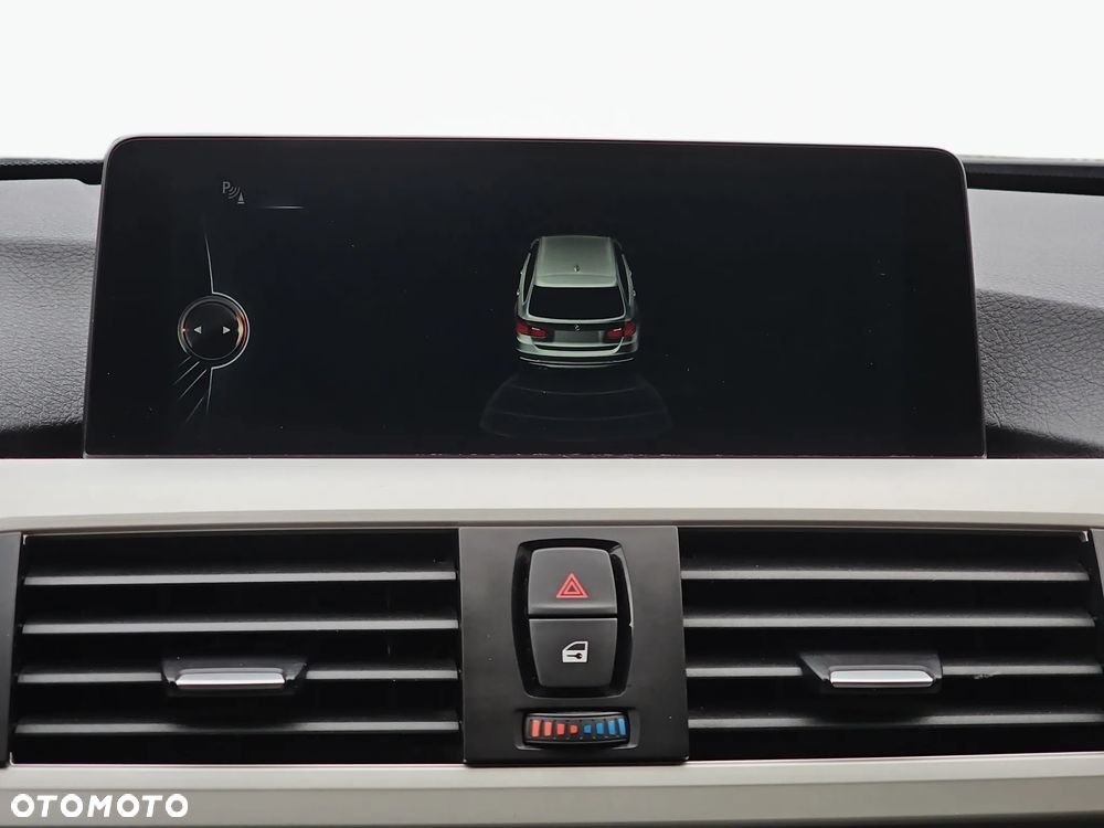 BMW Seria 3 320d Efficient Dynamics - 20