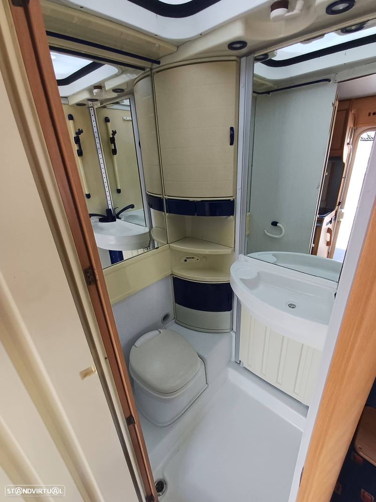 Renault Master Hymer - 15