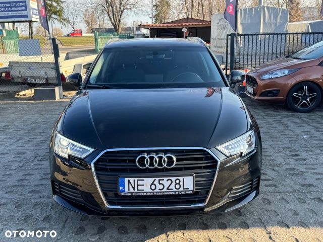 Audi A3 Sportback - 3