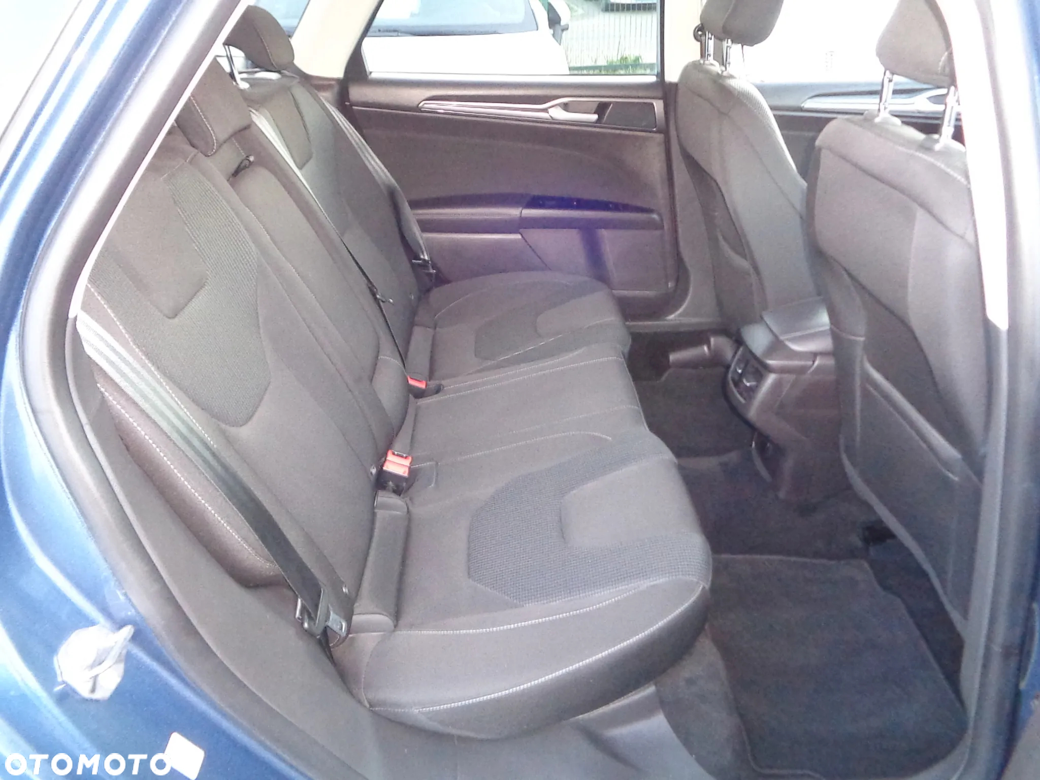 Ford Mondeo - 13