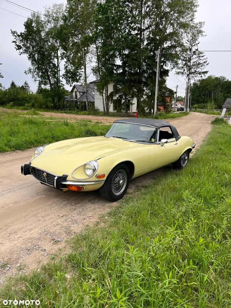 Jaguar E-Type - 2