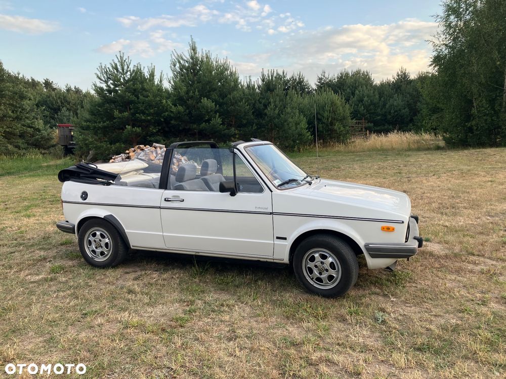 Volkswagen Golf 1.3 CL - 2