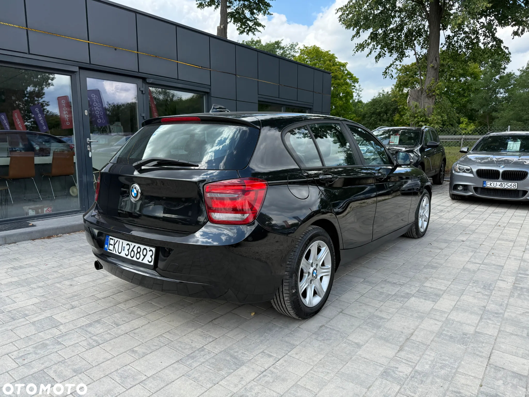 BMW Seria 1 114i - 22