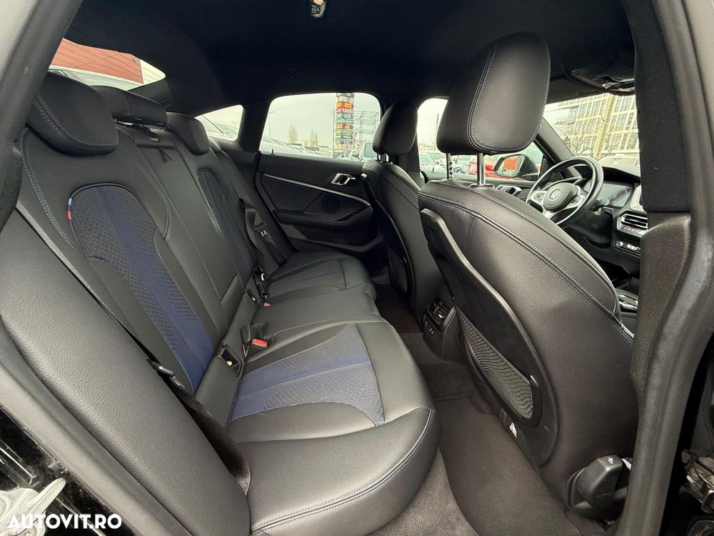 BMW Seria 2 220d xDrive AT - 31